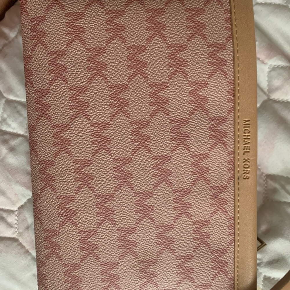 Micheal Kors Fanny pack
